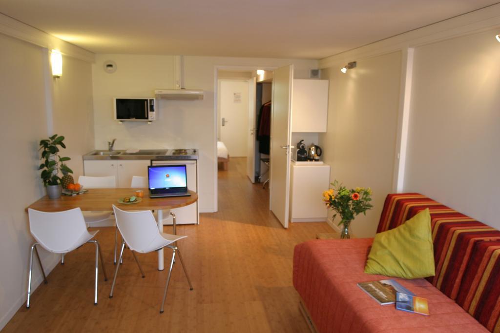Hotel Pierre Blanche Chatillon-en-Michaille Camera foto